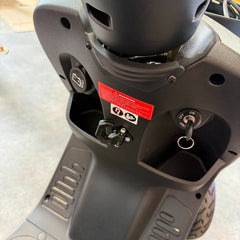 8mph Road Mobility Scooter Motion Xquisite 8mph, 6 Months Warranty NEW BATTS