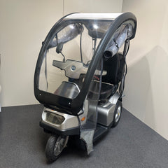 Used TGA Breeze S3 with canopy