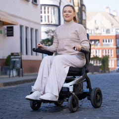 Robooter E80 Carbon Fiber Powerchair – Lightweight, Stylish & Travel-Ready